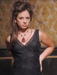 Photos de Mackenzie Rosman - Photoshoot John Sciulli - 55